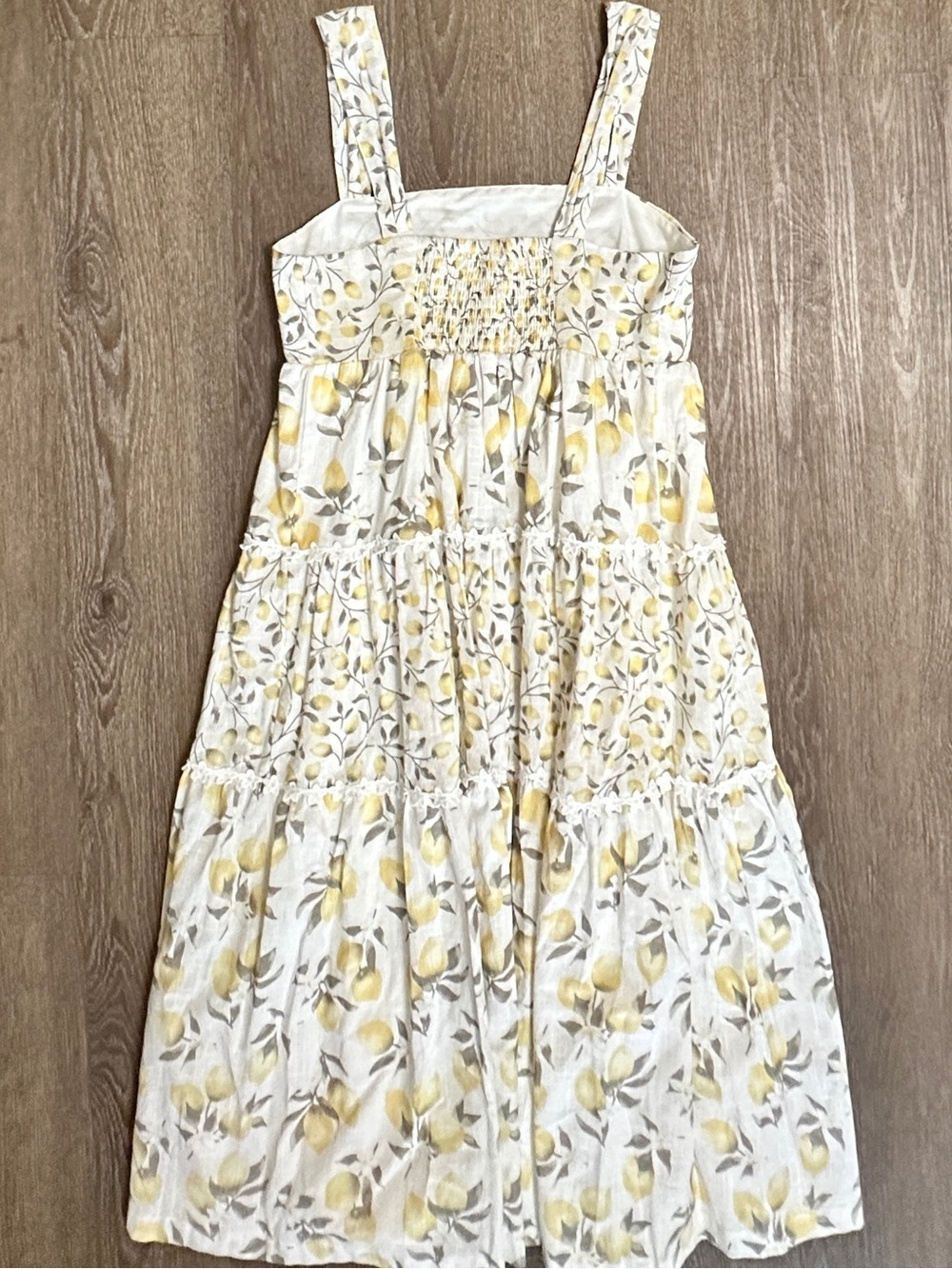 HAUTE HIPPIE Lemon Print Tiered
Midi Sundress Dress Sz 8 Medium
NWT Cottagecore - Picture 8 of 9